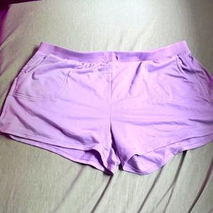 Pastel purple shorts XXL